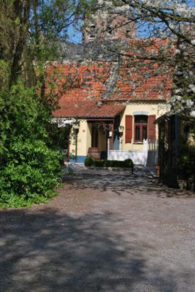 Hoeve op 2600m&#178; in de dorpskern 