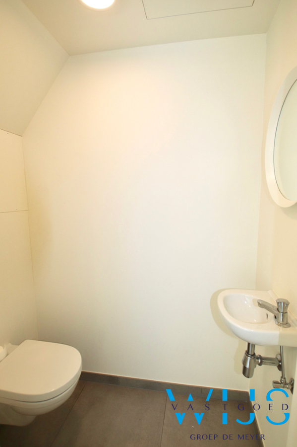 Modern woonhuis met 3 slaapkamers te Kluizen! 