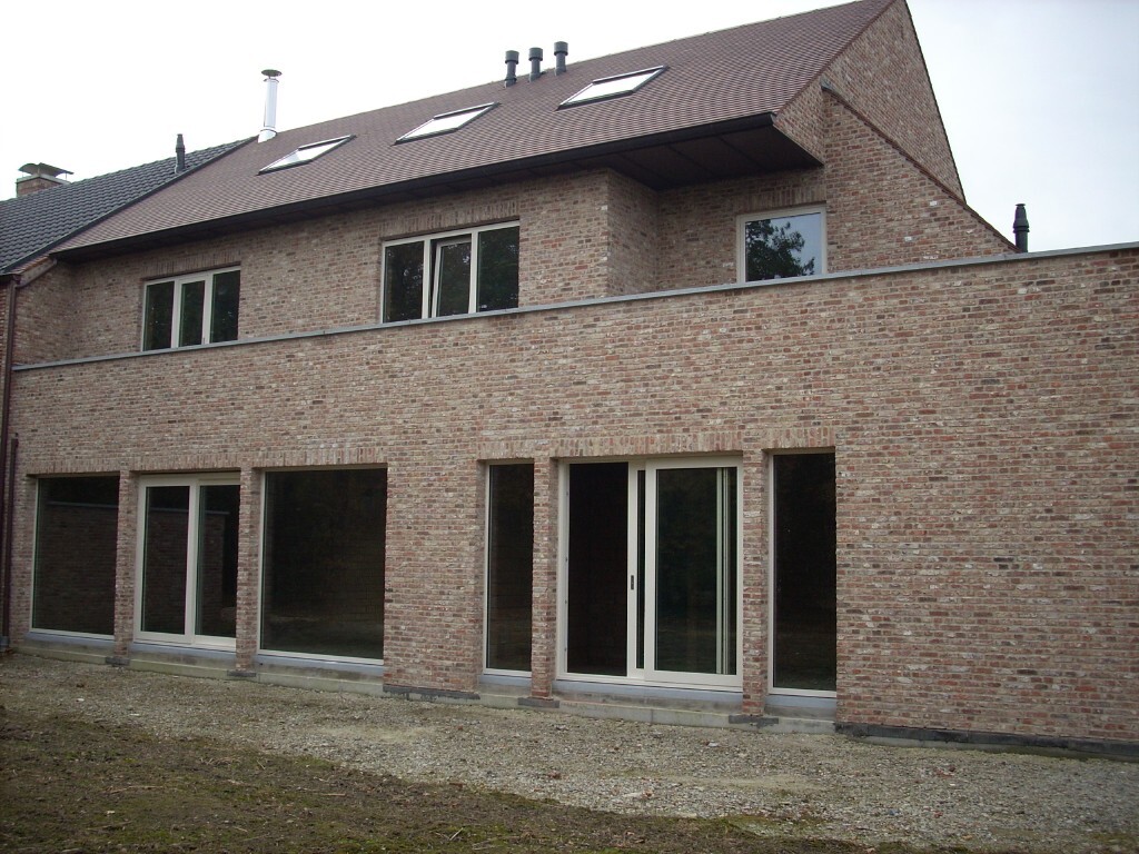 Prachtige casco nieuwbouw woning 