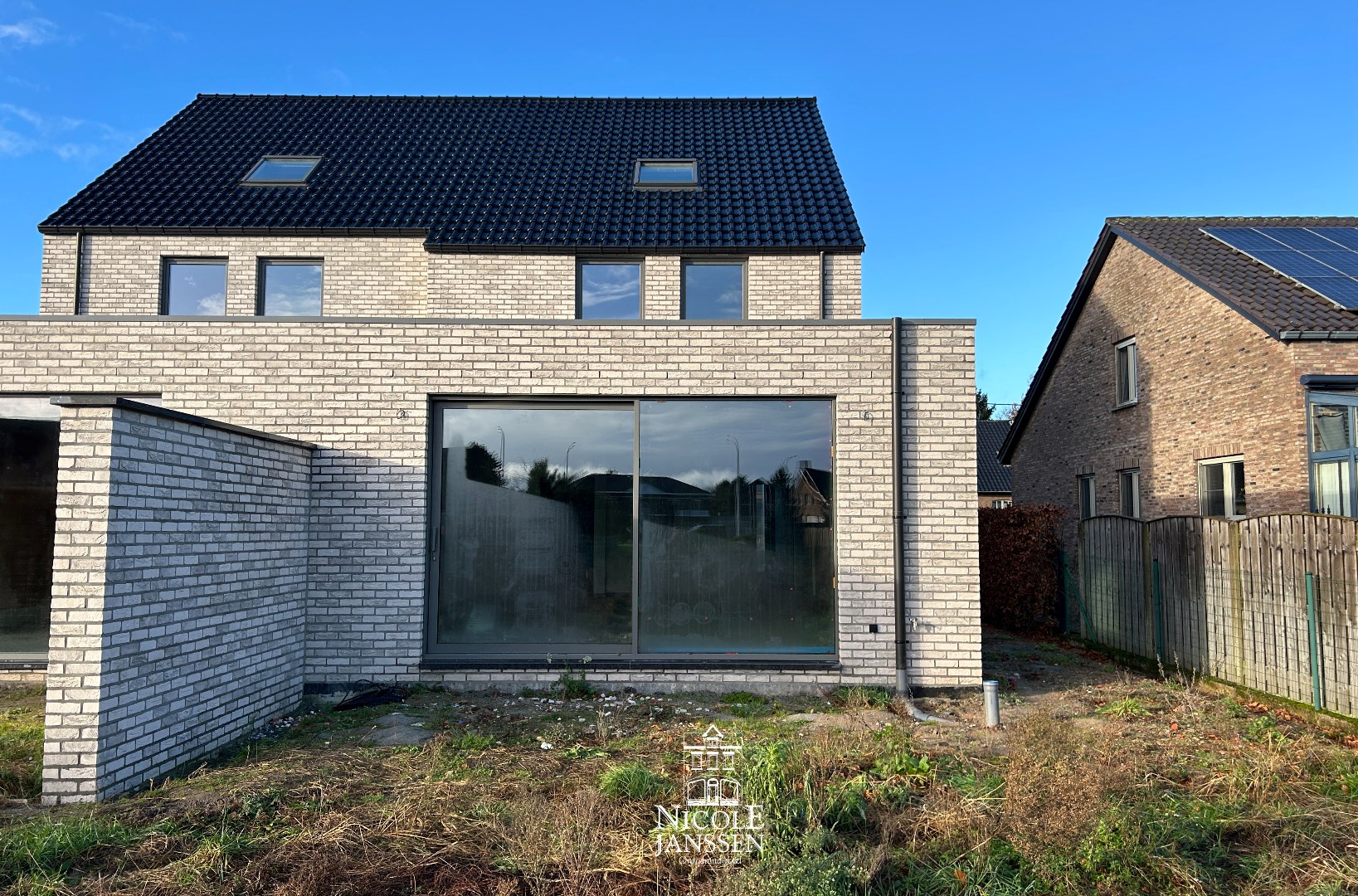 Nieuwbouwwoning in casco plus afwerking 