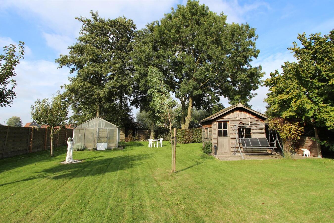 Alleenstaande woning met 3 slaapkamers te Gistel 