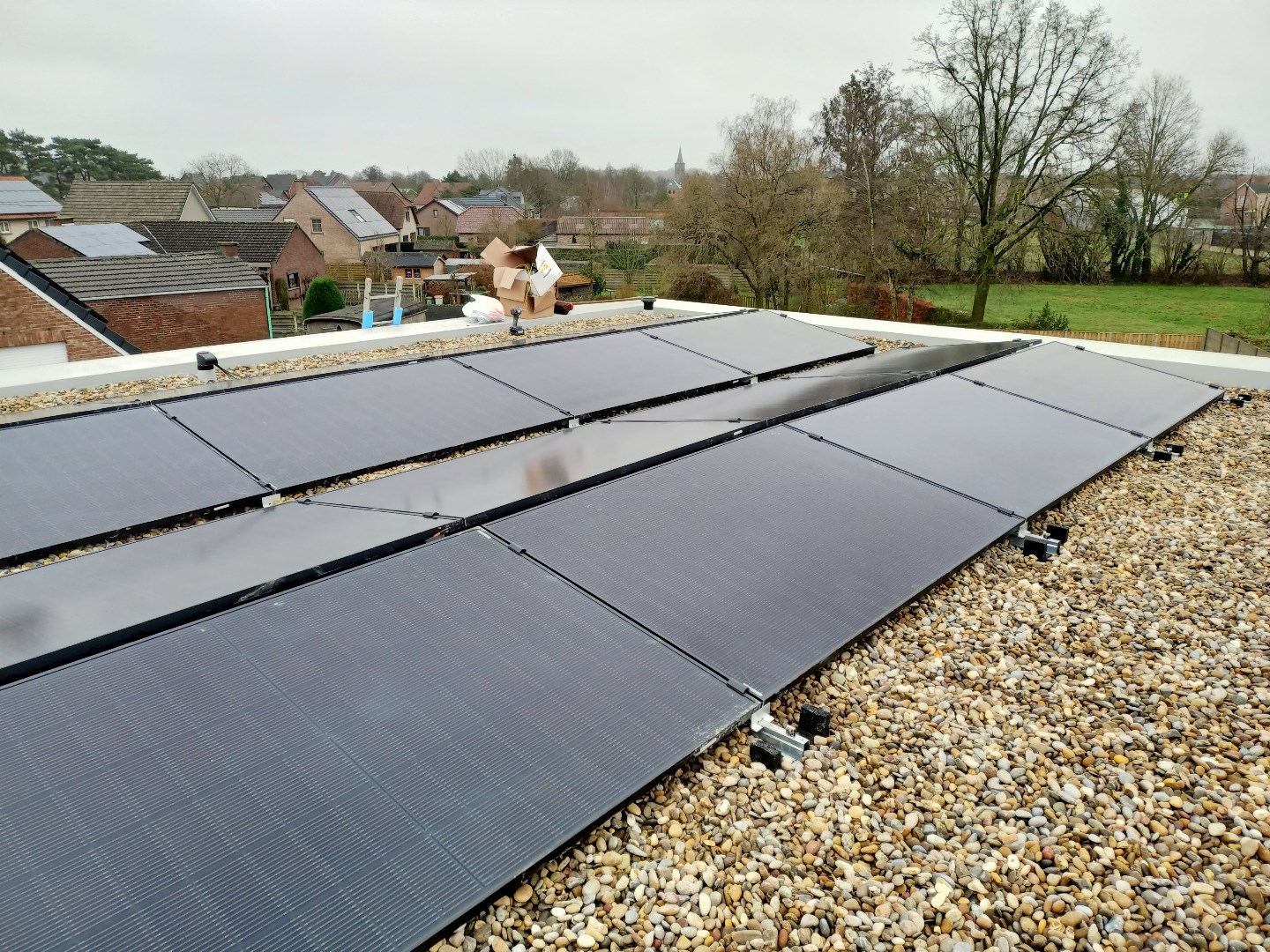 Het huis is voorzien van zonnepanelen 