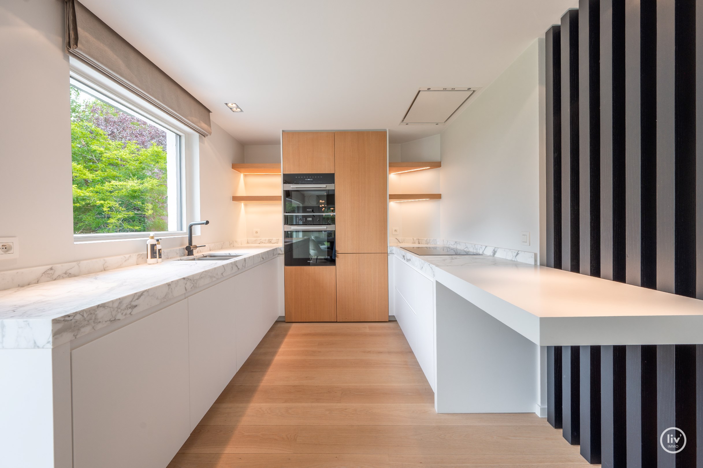 Magnifiek tuinappartement met zonovergoten tuin in het hart van het Zoute. 