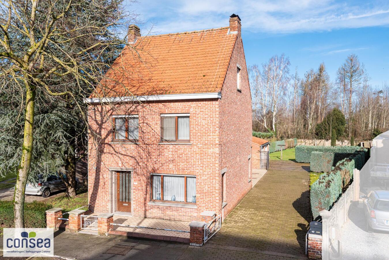 Alleenstaande woning op perceel van 931m&#178; 