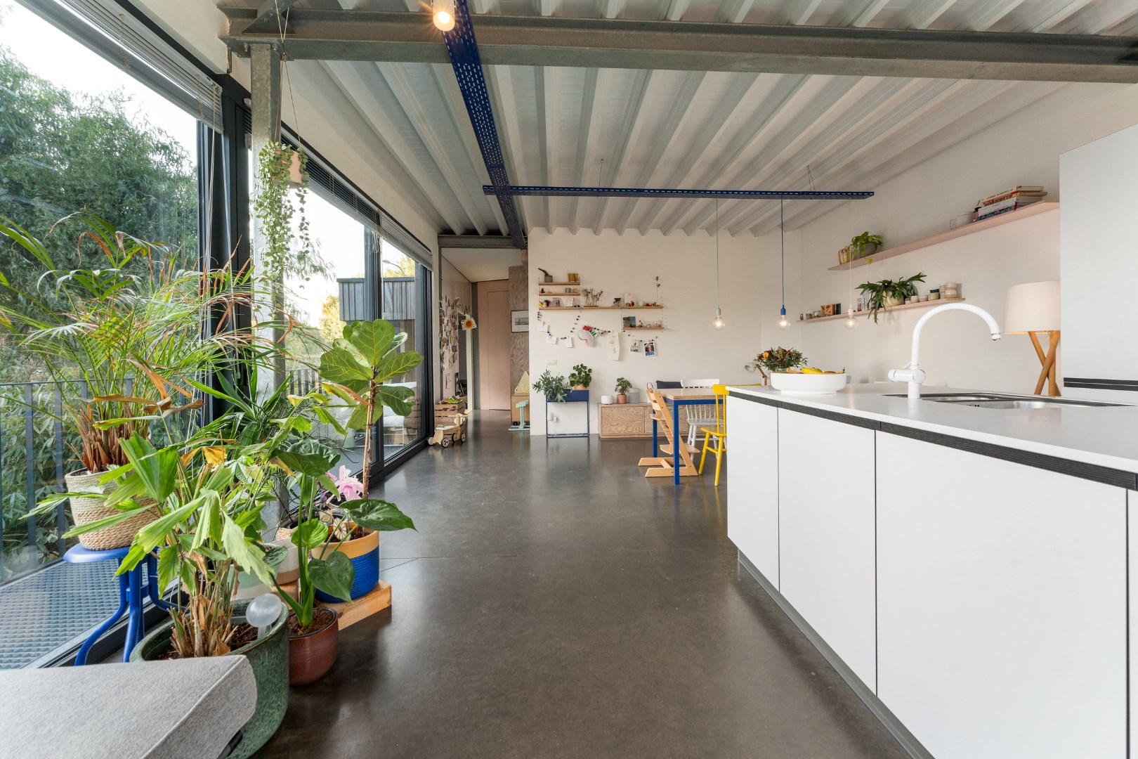 Architecturale woning gelegen op wandelafstand van het centrum 