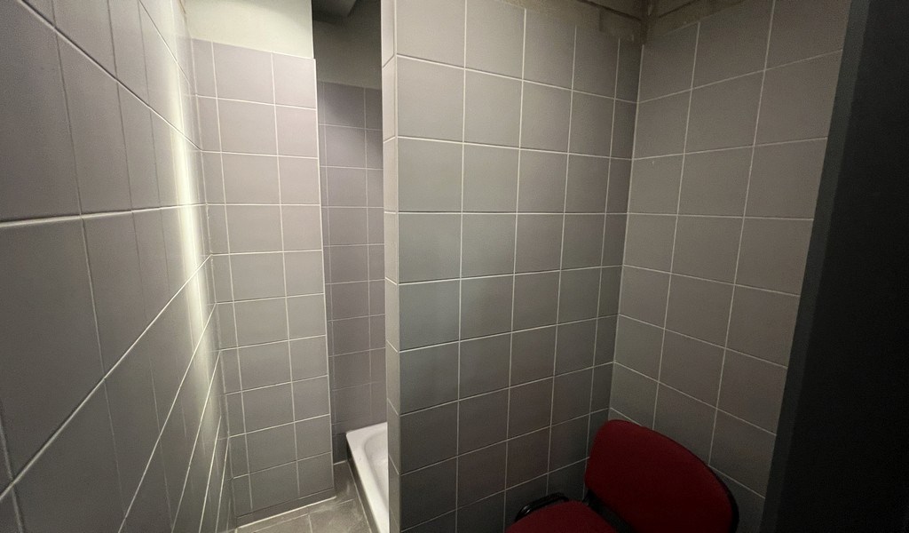 Magazijn te huur in bedrijvenzone Europalaan in Deinze