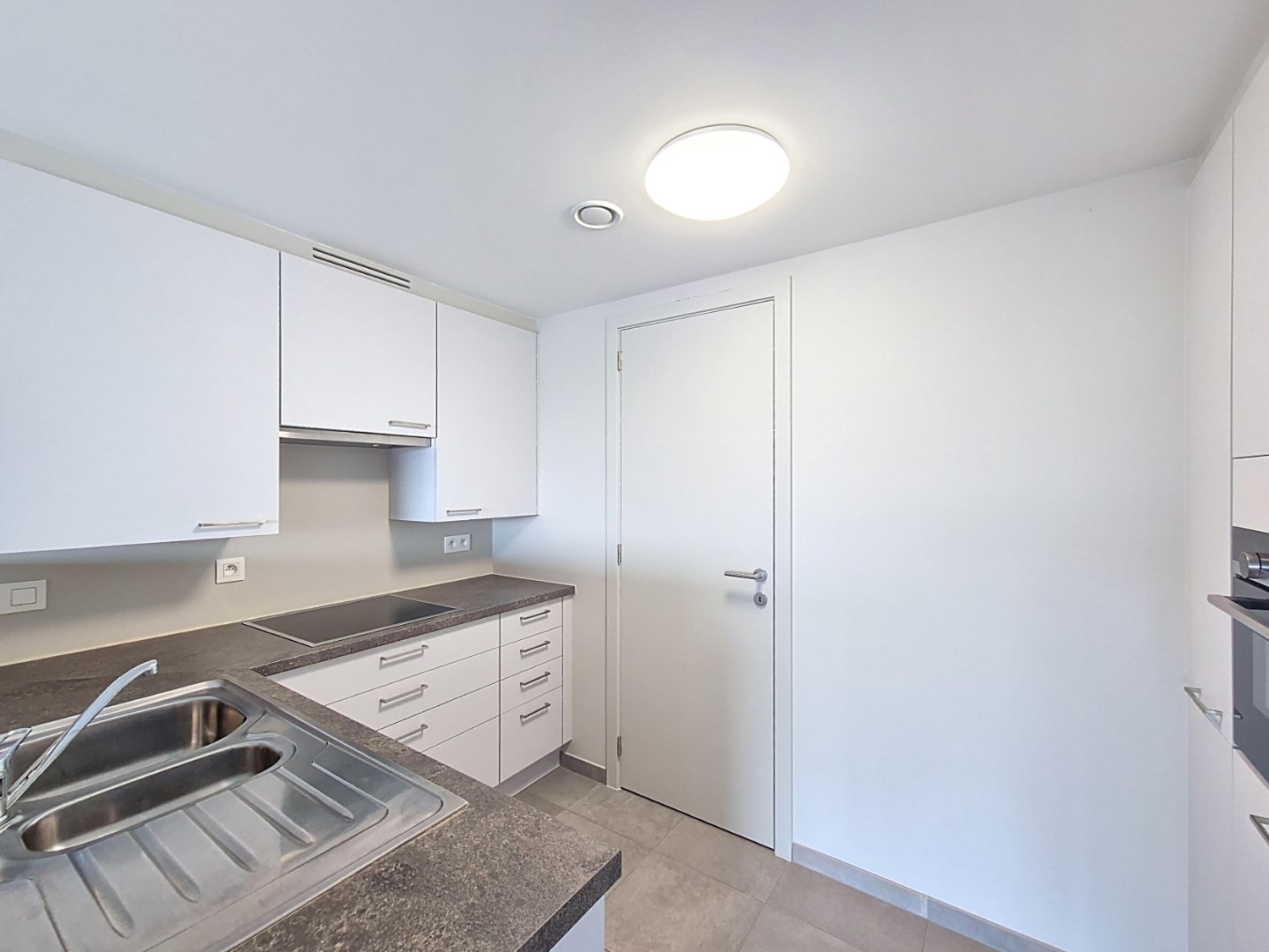 Appartement met 2 slpks en garage 