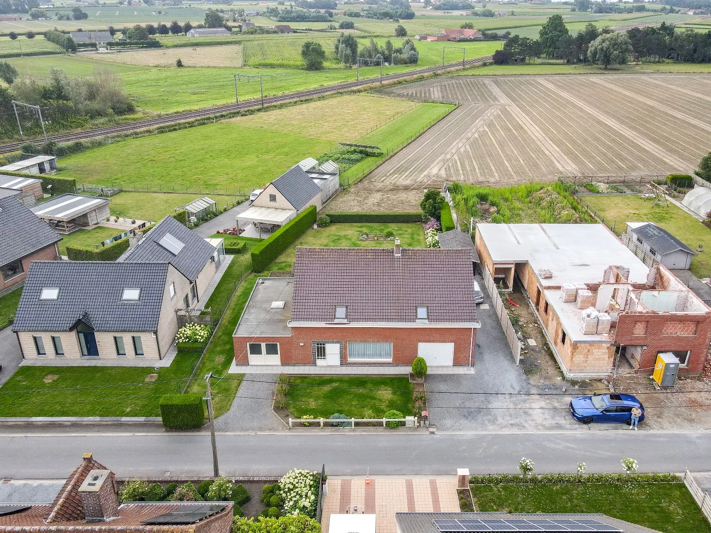 Te renoveren woning met landelijk zicht in Lichtervelde!