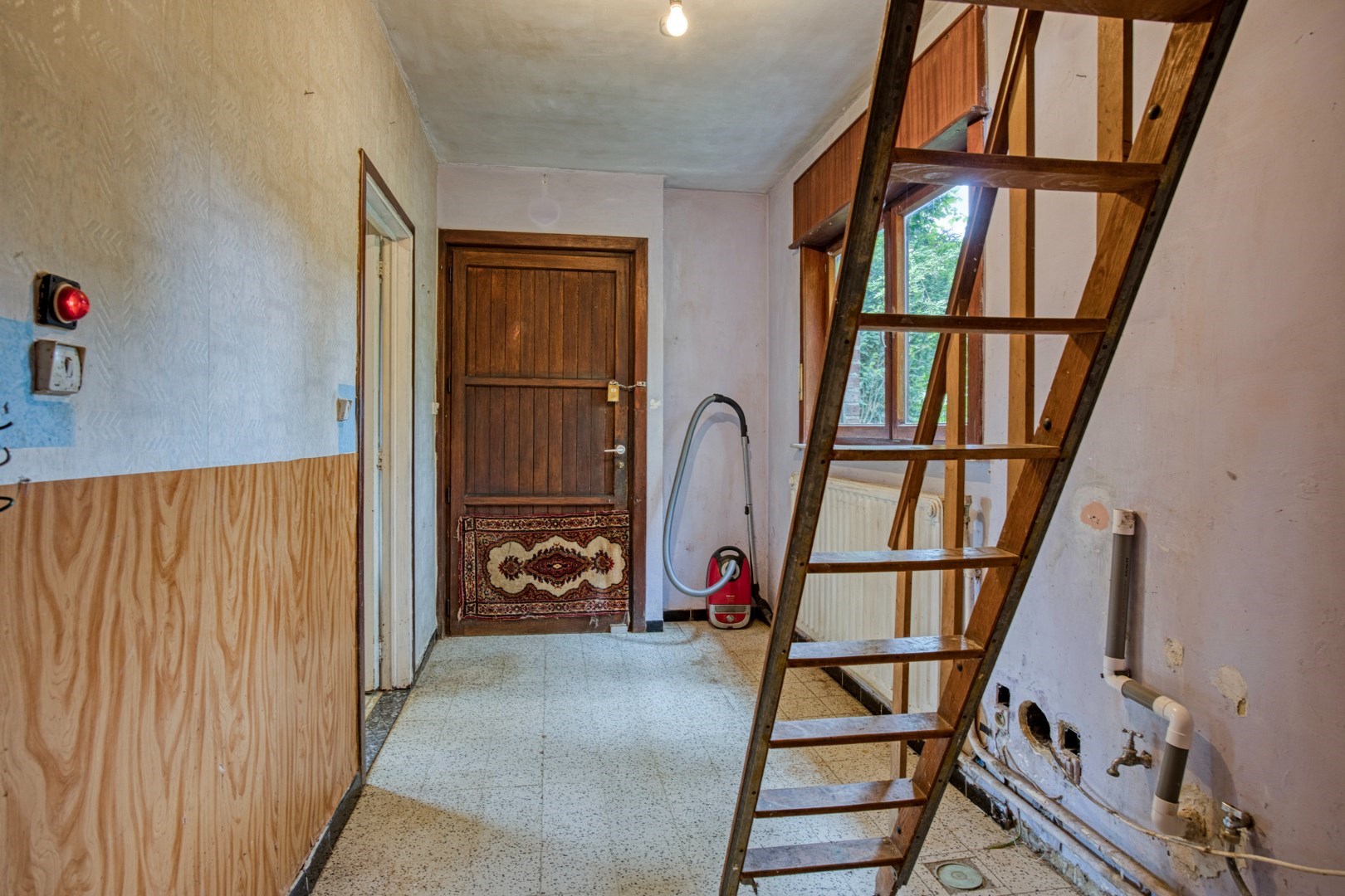 Ruime gezinswoning met grote tuin op perceel van 14a 41ca in Blanden te koop - bewoonbare opp. 236 m&#178; 