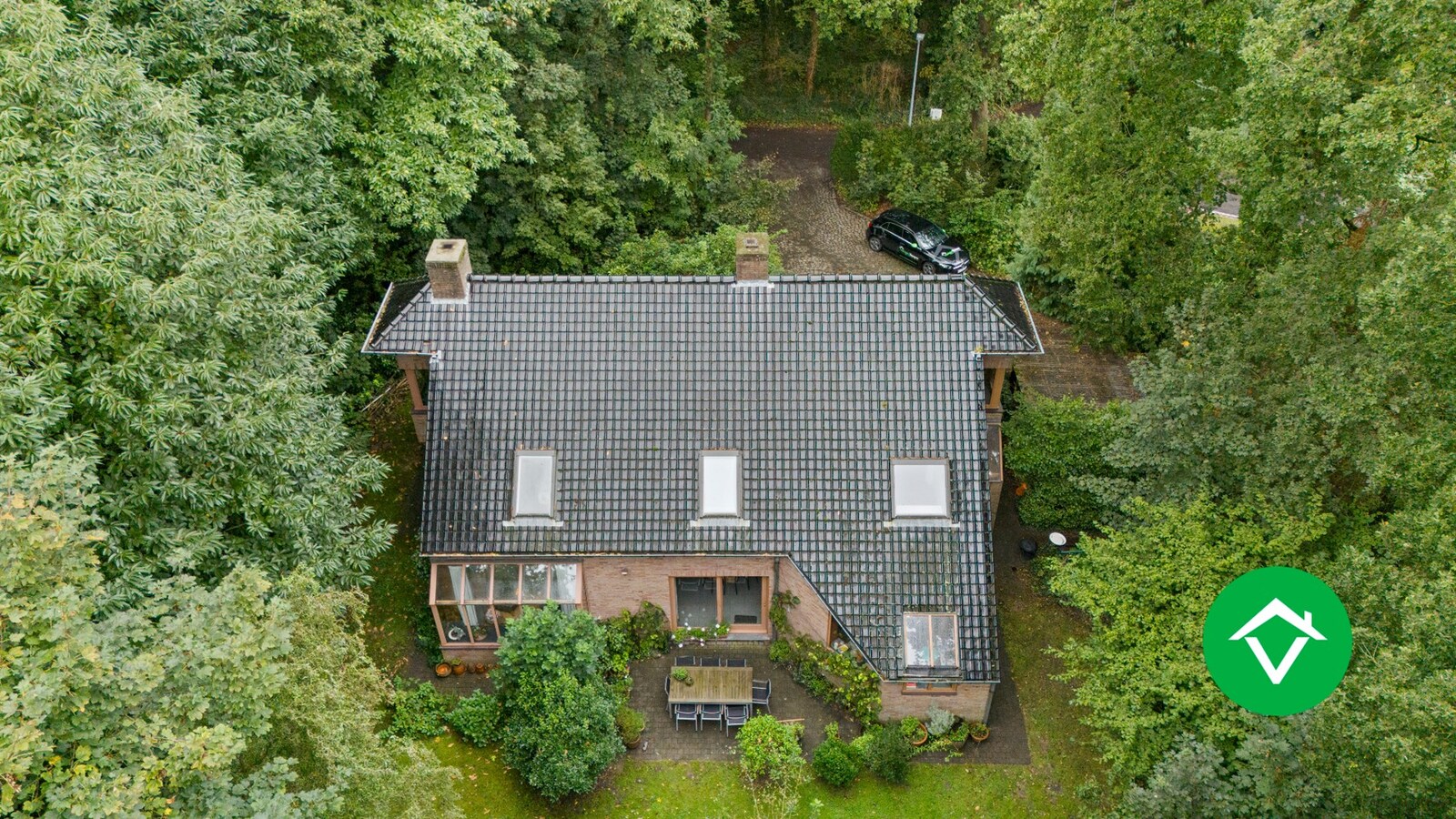Prachtige villa met 4 slaapkamers in het groen te Jabbeke 