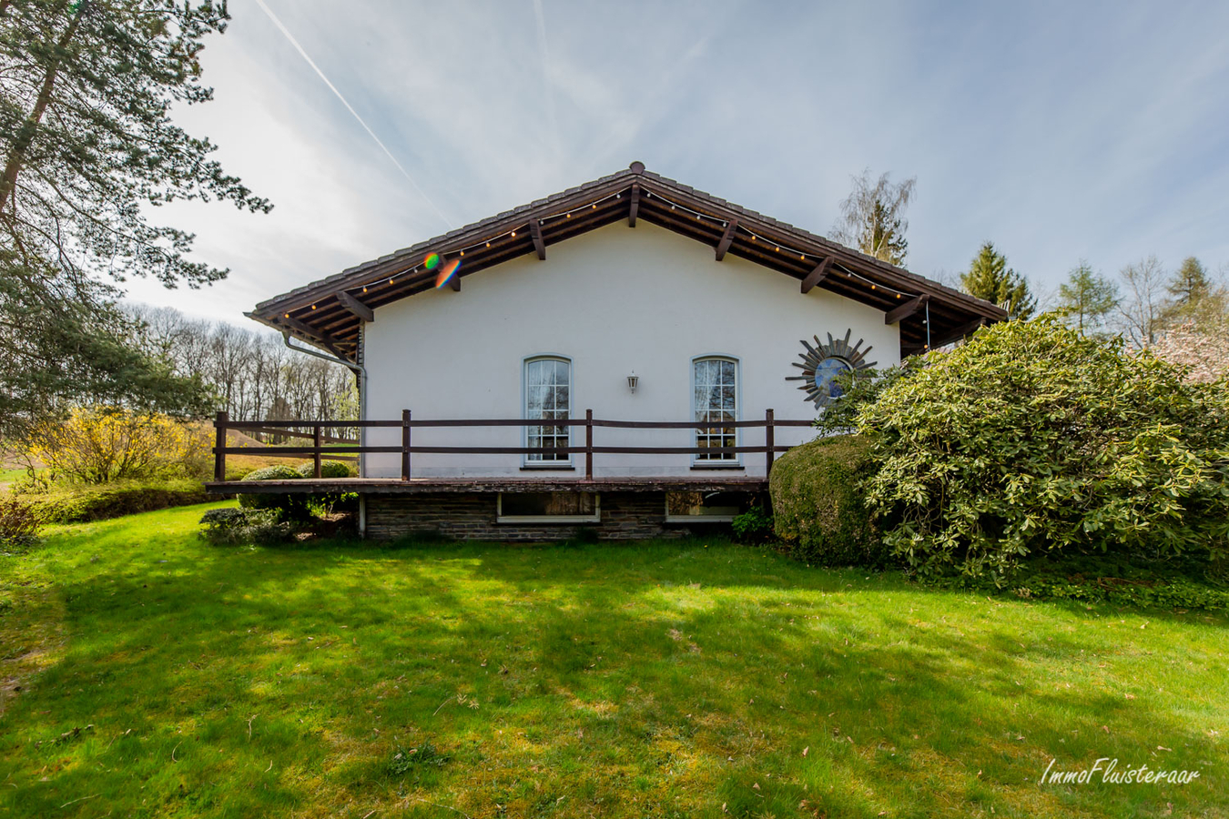 Maison avec grand hangar et prairie sur env. 9ha &#224; Gr&#252;fflingen (Burg-Reuland/Li&#232;ge) 