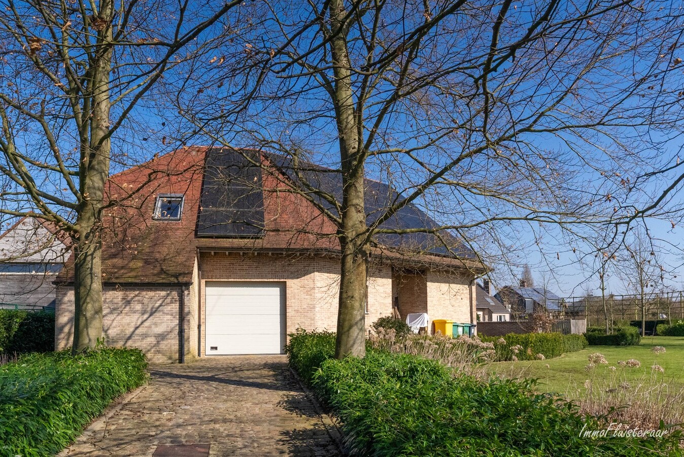 Belle maison r&#233;nov&#233;e avec d&#233;pendances et installations &#233;questres sur environ 1,3 ha &#224; Kortenaken (Brabant flamand) 