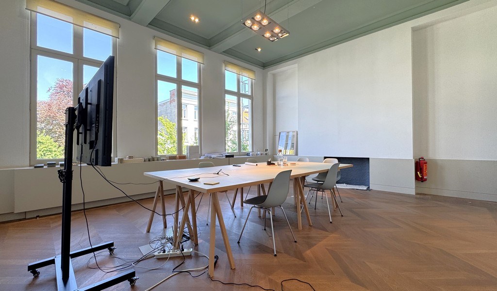 Kantoor te huur in prestigieus herenhuis te Antwerpen