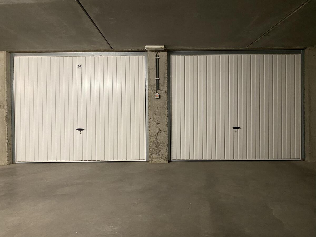 Dubbele garage te Westkerke 
