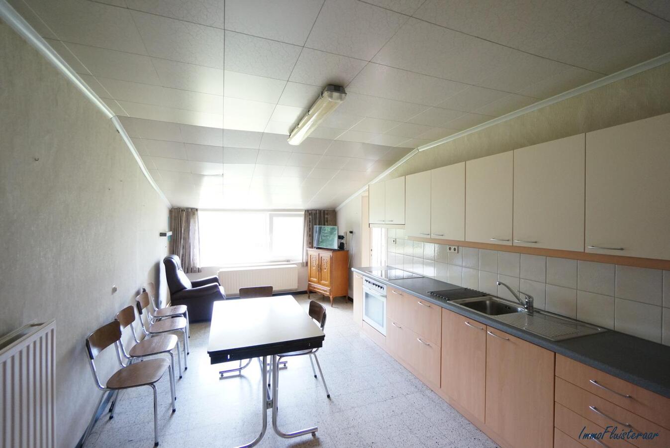 Landelijke te renoveren woning met weide en stalgebouwen op ca. 48 are te Horpmaal (Heers) 