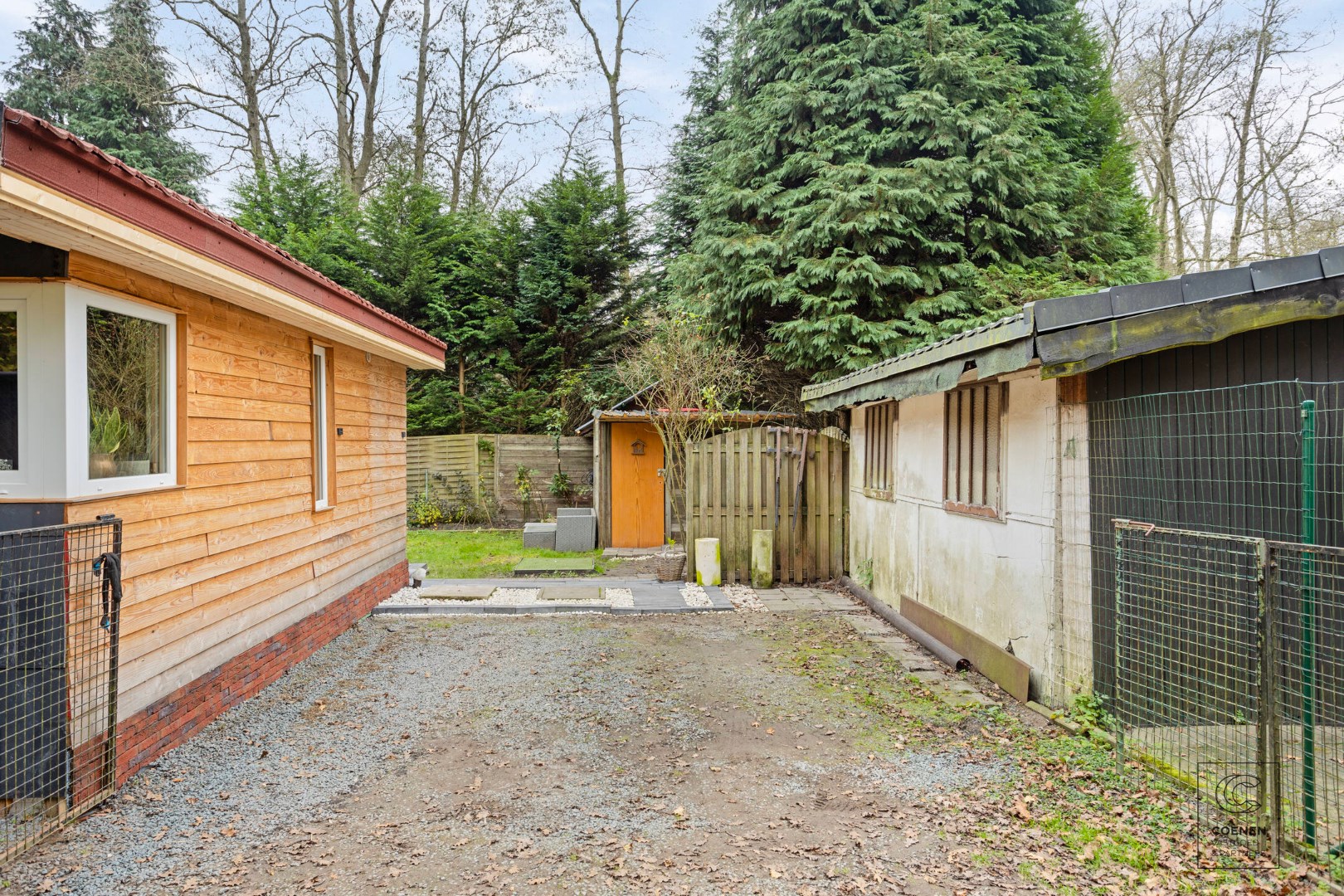 Knusse, gerenoveerde bungalow op een rustige locatie te Schilde! 