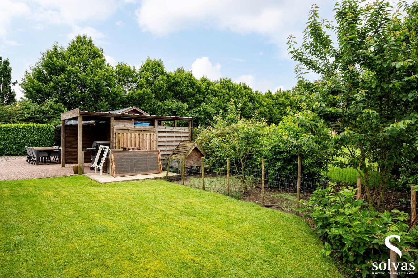 Vrijstaande woning in centrum Zomergem! 