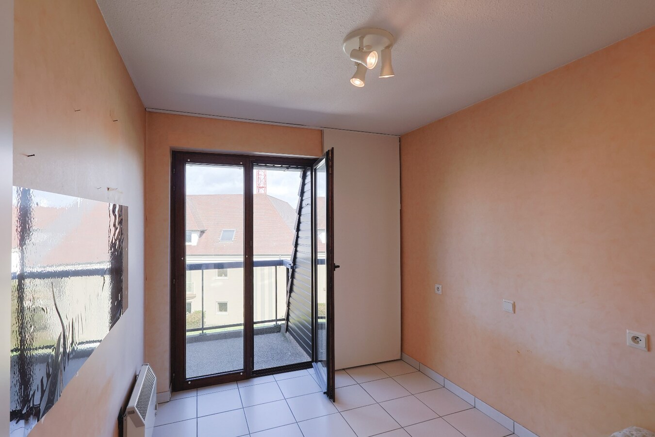 Appartement spacieux et ensoleill&#233; avec 2 chambres &#224; coucher &#224; la Res. Plaza II 