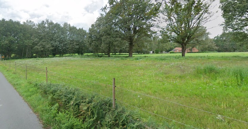 Weiland met schuilstal op ca. 45a op de grens Lummen/Beringen 