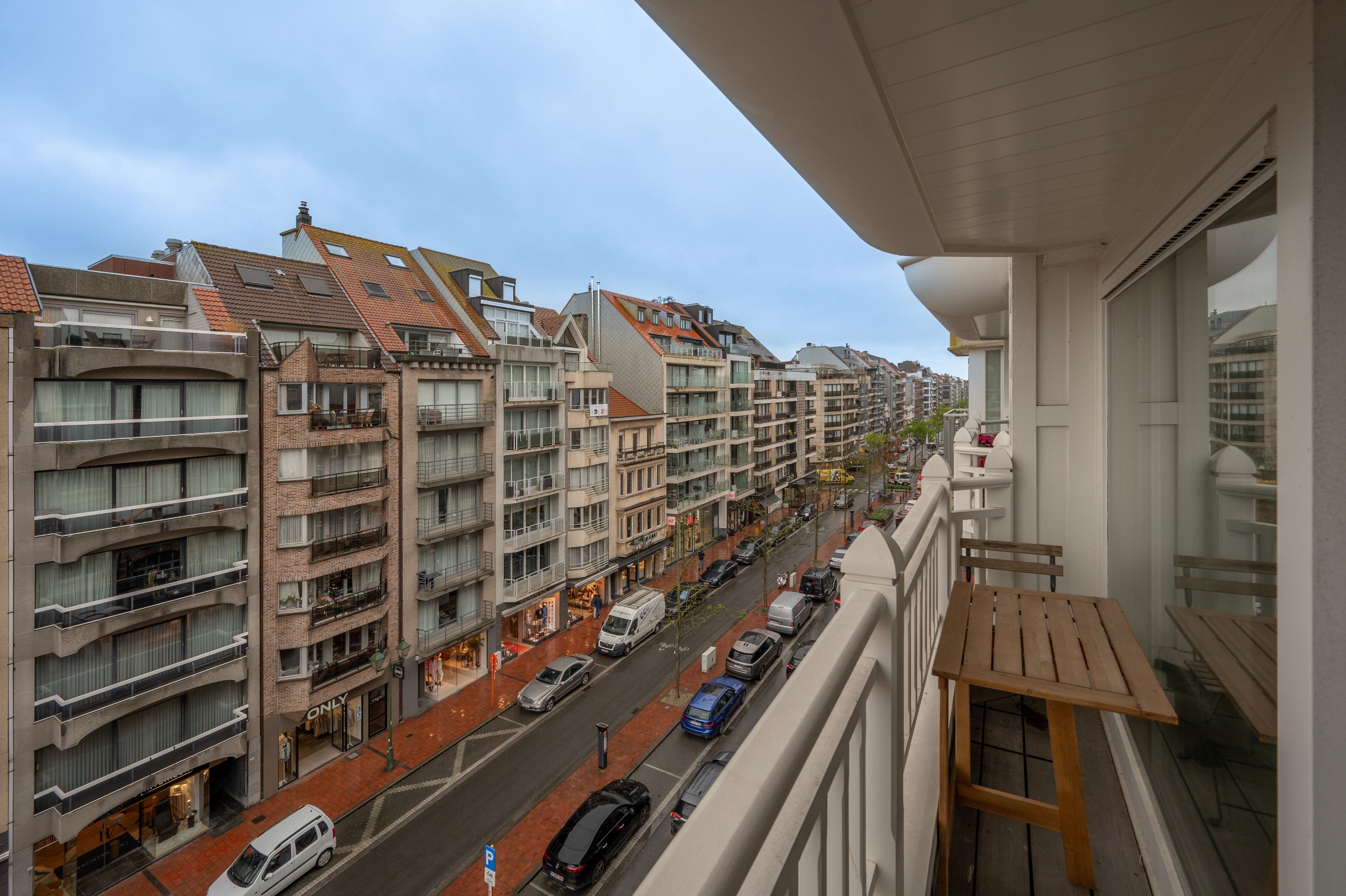 Appartement confortable situ&#233; dans la Lippenslaan avec une magnifique vue sur la Dumortierlaan. 