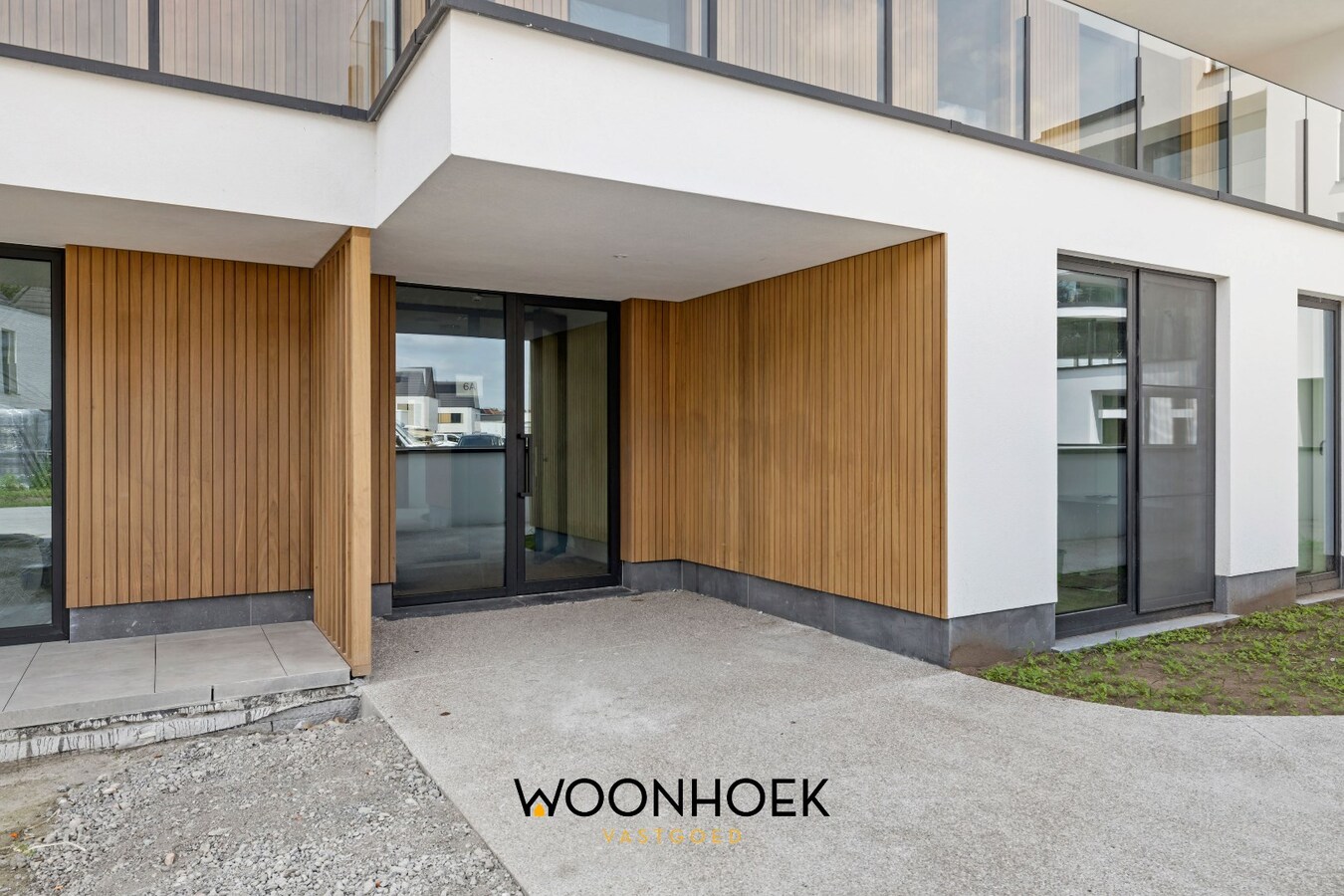 3- slpk luxeappartement met staanplaats in het Oeverpark! 
