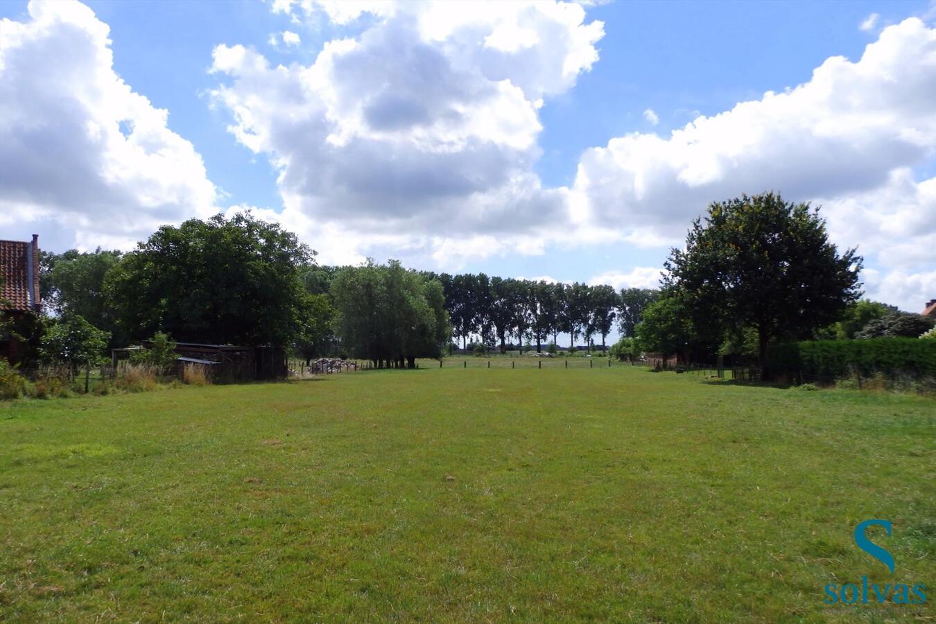 Uniek gelegen bouwgrond in Zomergem! 