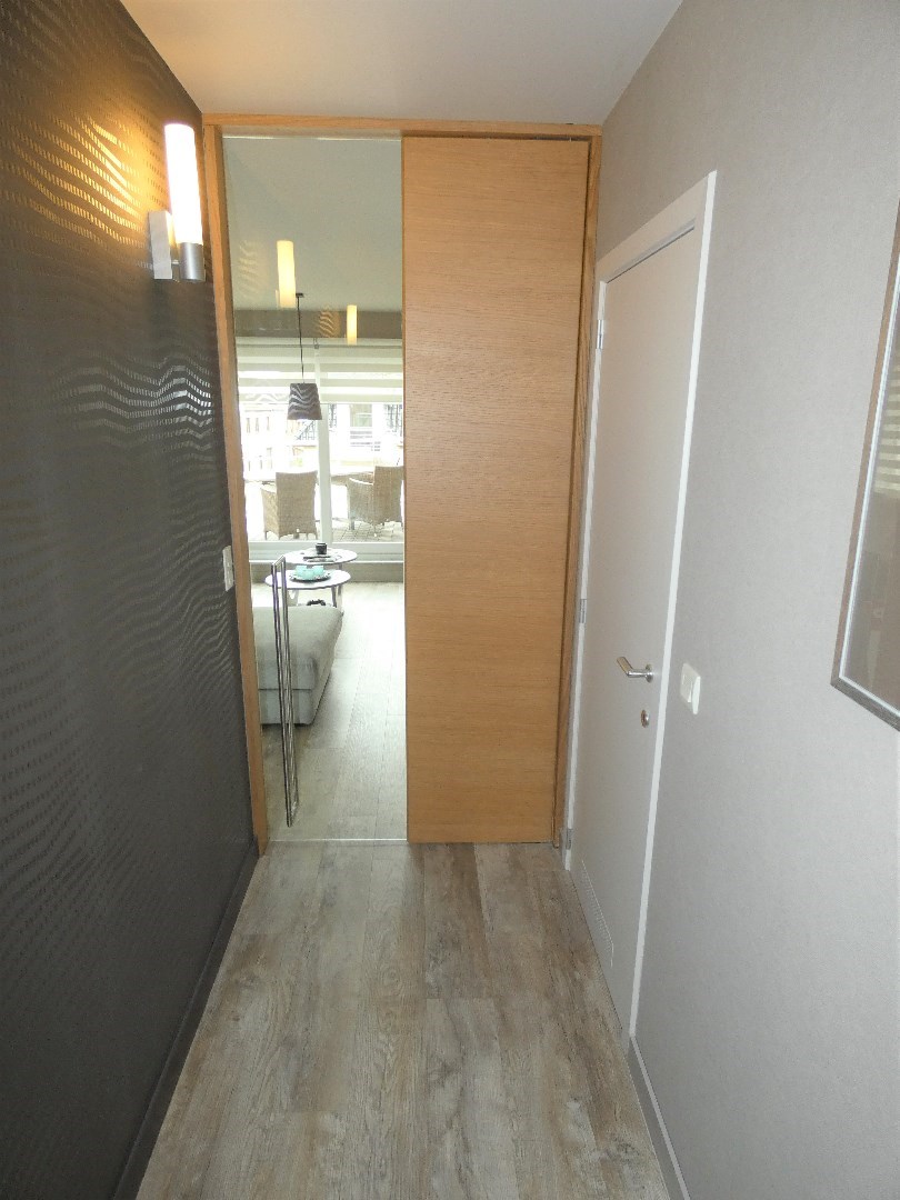 Appartement (104 m&#178;) met 2 slpk, 2 terrassen en garage, Eernegem. 