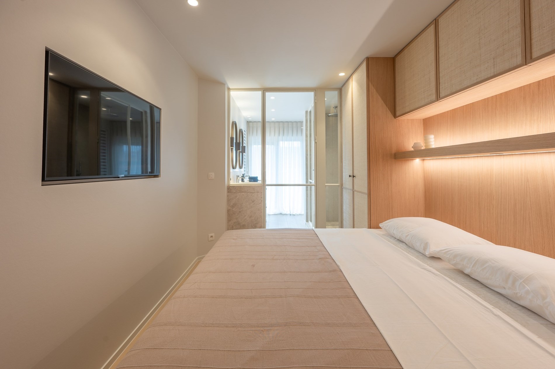 Appartement enti&#232;rement r&#233;nov&#233; et pr&#234;t &#224; emm&#233;nager avec 3 chambres dans un emplacement privil&#233;gi&#233; &#224; Knokke. 