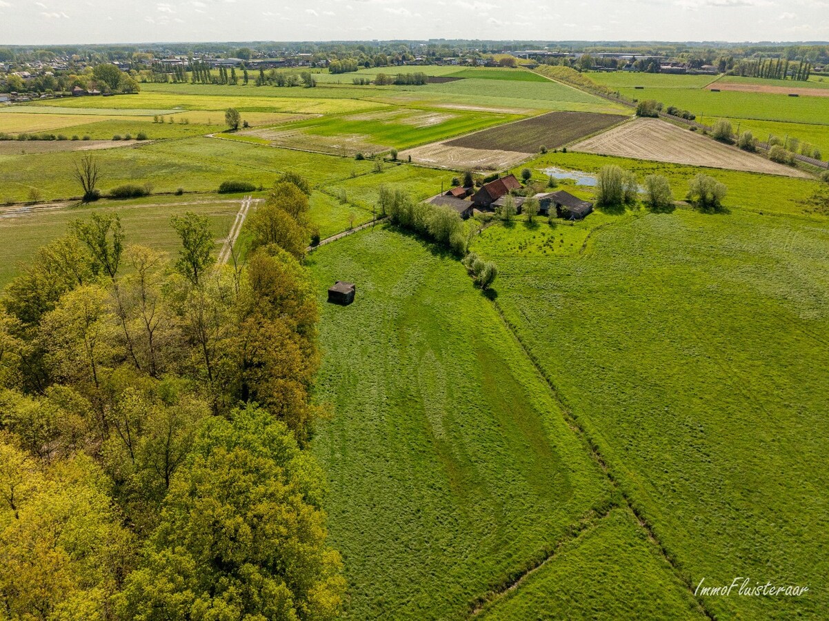 Idyllisch gelegen te renoveren hoeve te Melle op ca. 9,3ha 