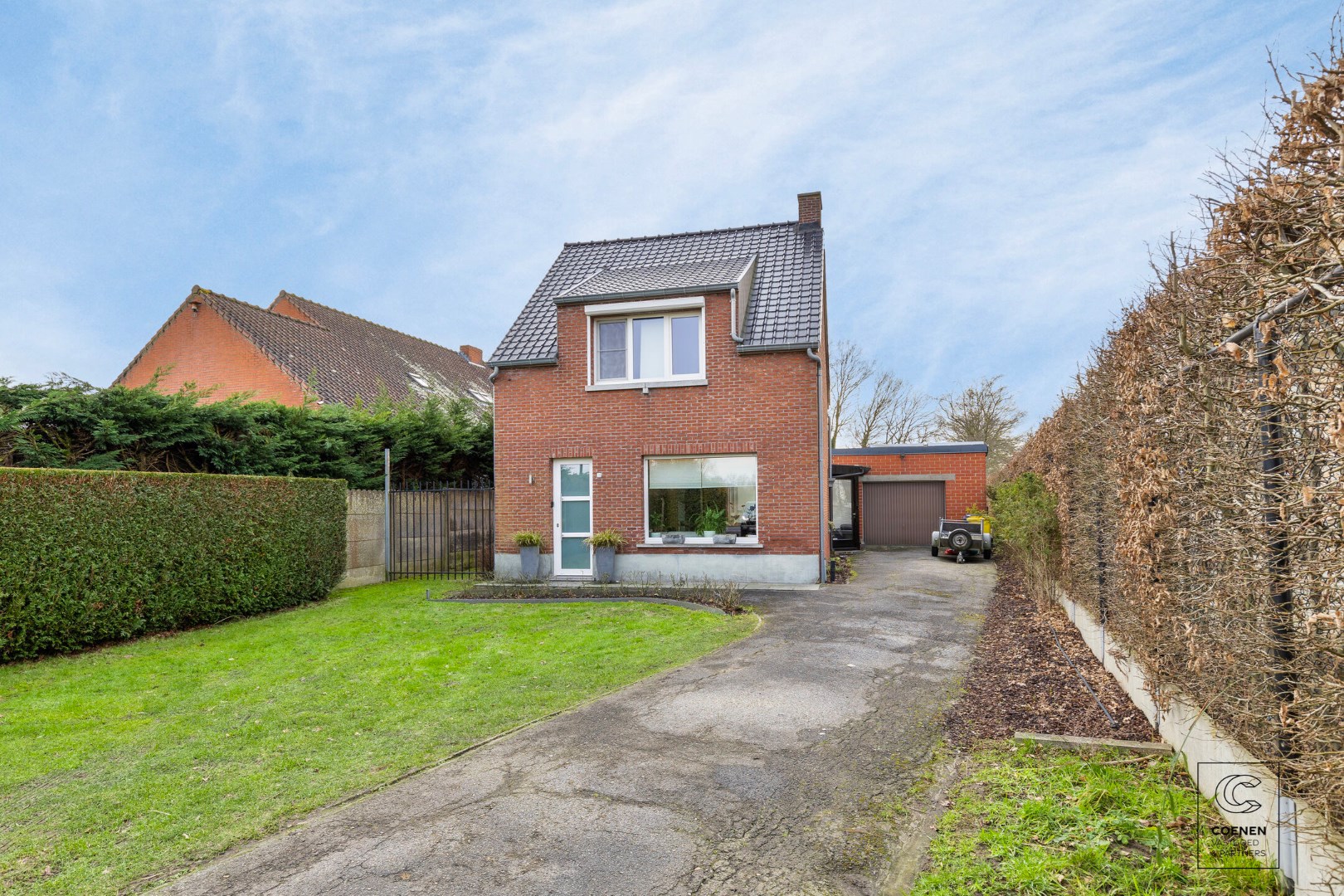 Knusse woning met 3 slaapkamers en een bew. opp. van 135 m&#178;, gelegen in Geel, met een prachtige tuin! 