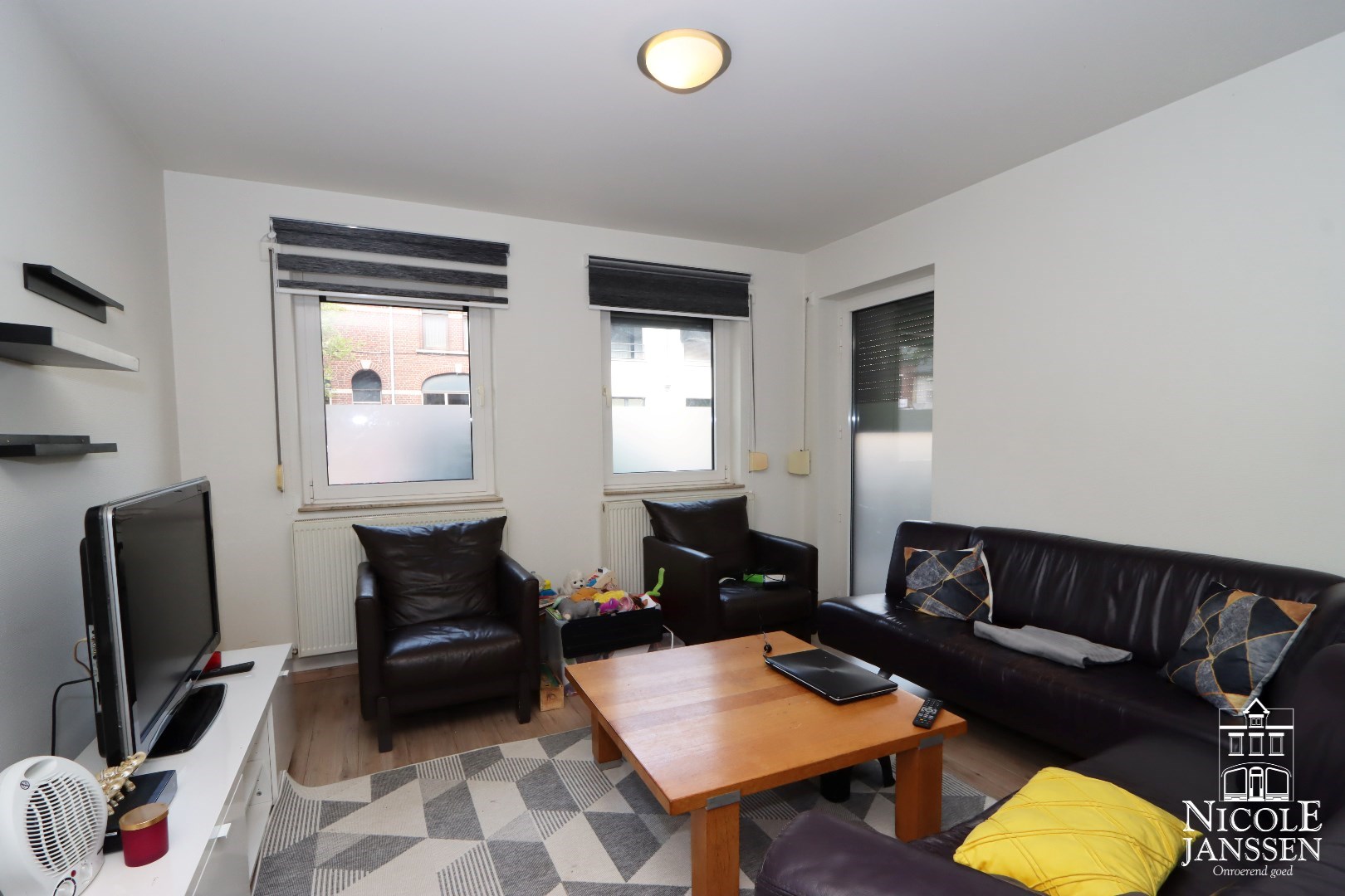 Gelijkvloers appartement met &#233;&#233;n slaapkamer en terras in het centrum van Maaseik 