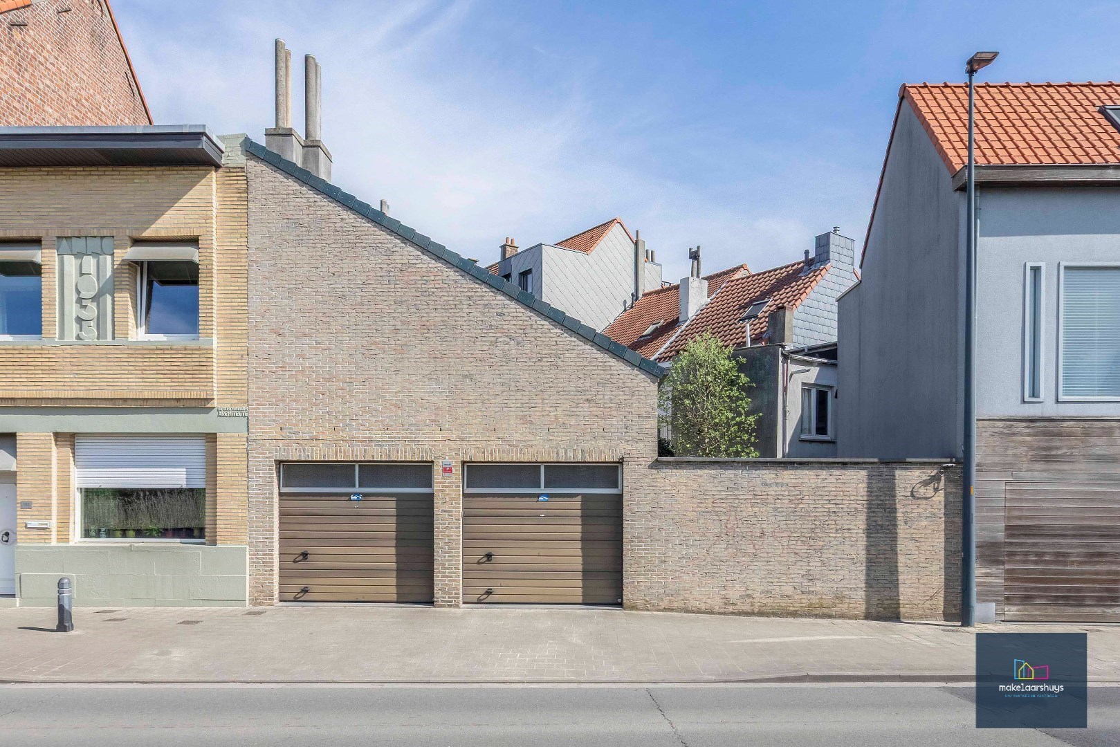 Ruime woning met tuin en dubbele garage in Gent 