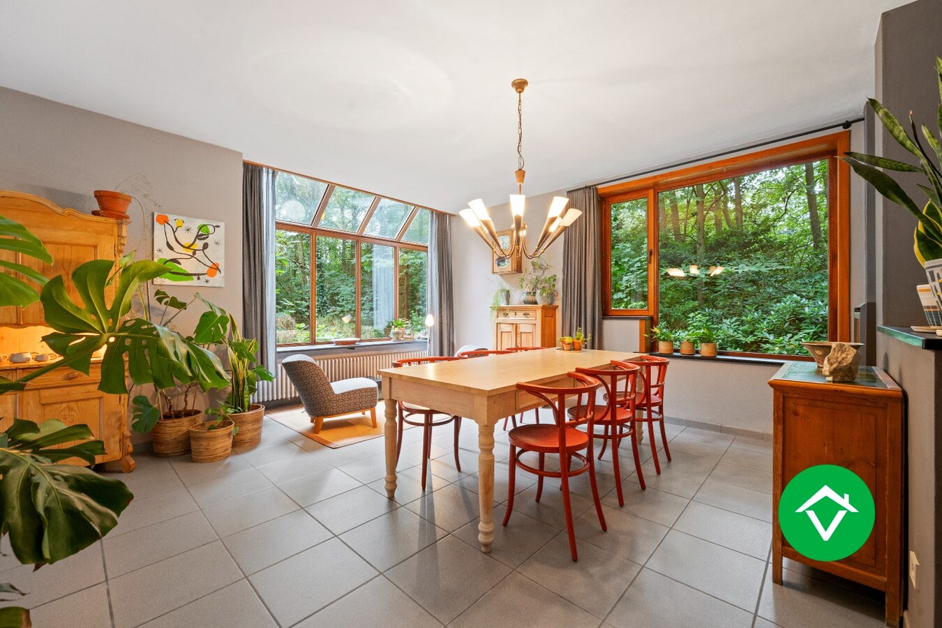 Prachtige villa met 4 slaapkamers in het groen te Jabbeke 