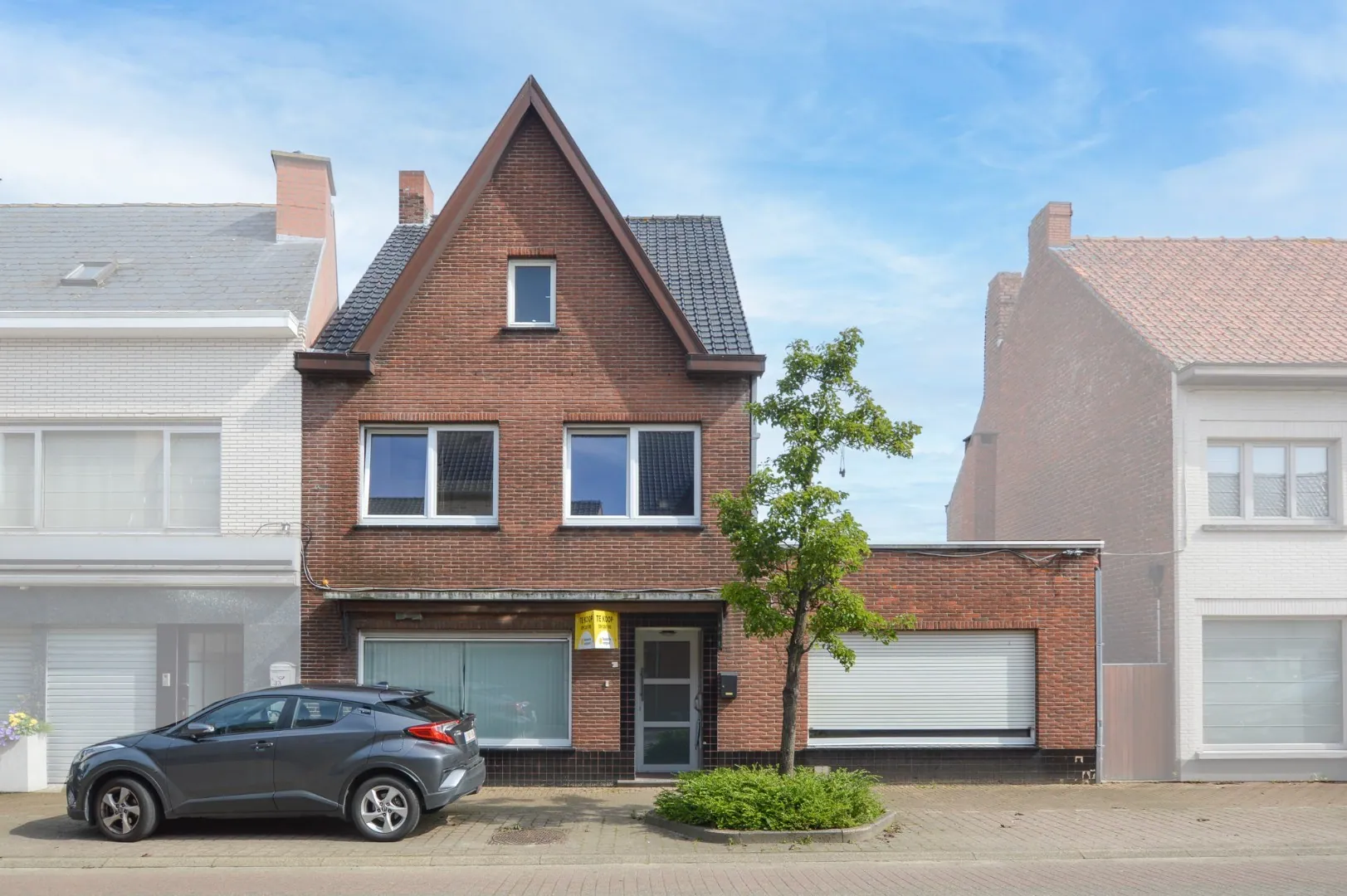 Ruime gezinswoning met 4 slpks en tuin in centrum Ichtegem