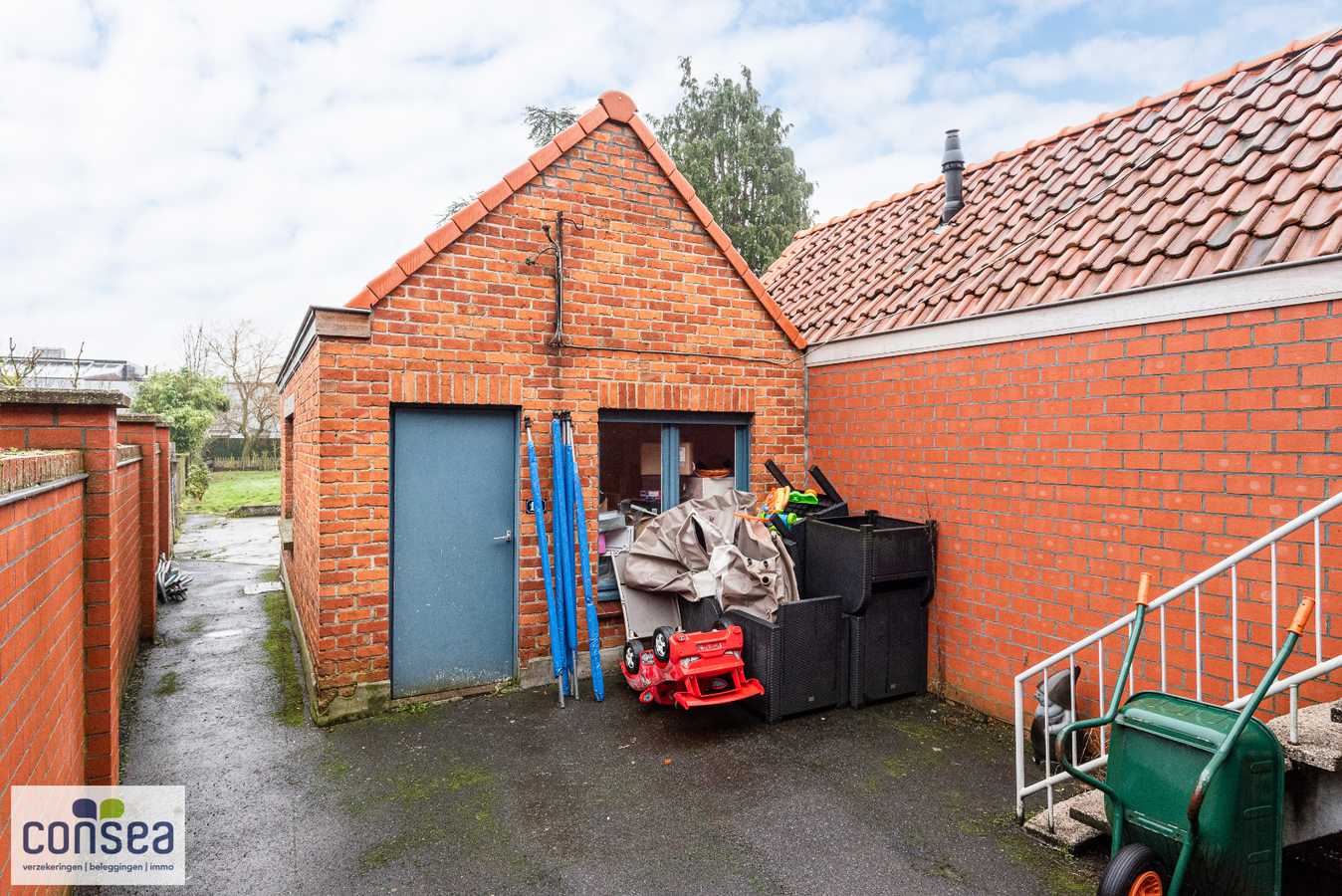 Bel-&#233;tage woning met ruime tuin 