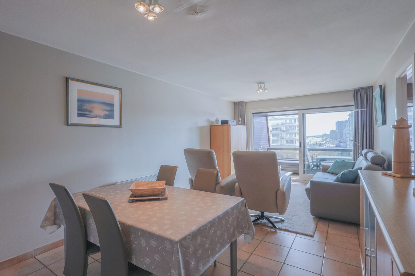 Appartement met lateraal zeezicht in het hartje van Oostduinkerke 