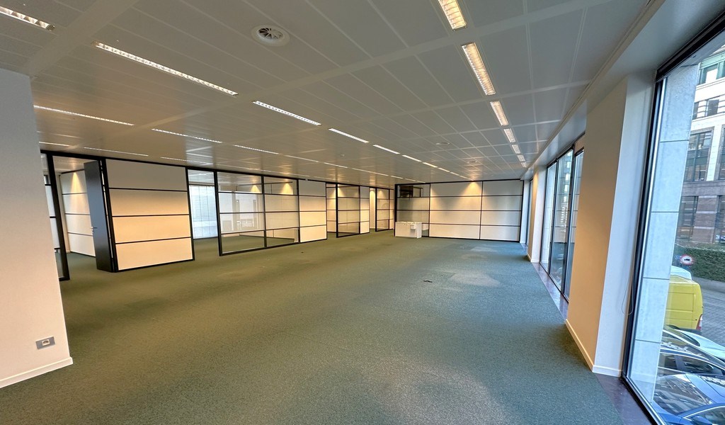 Knap ingerichte kantoren aan het Zuid in Antwerpen