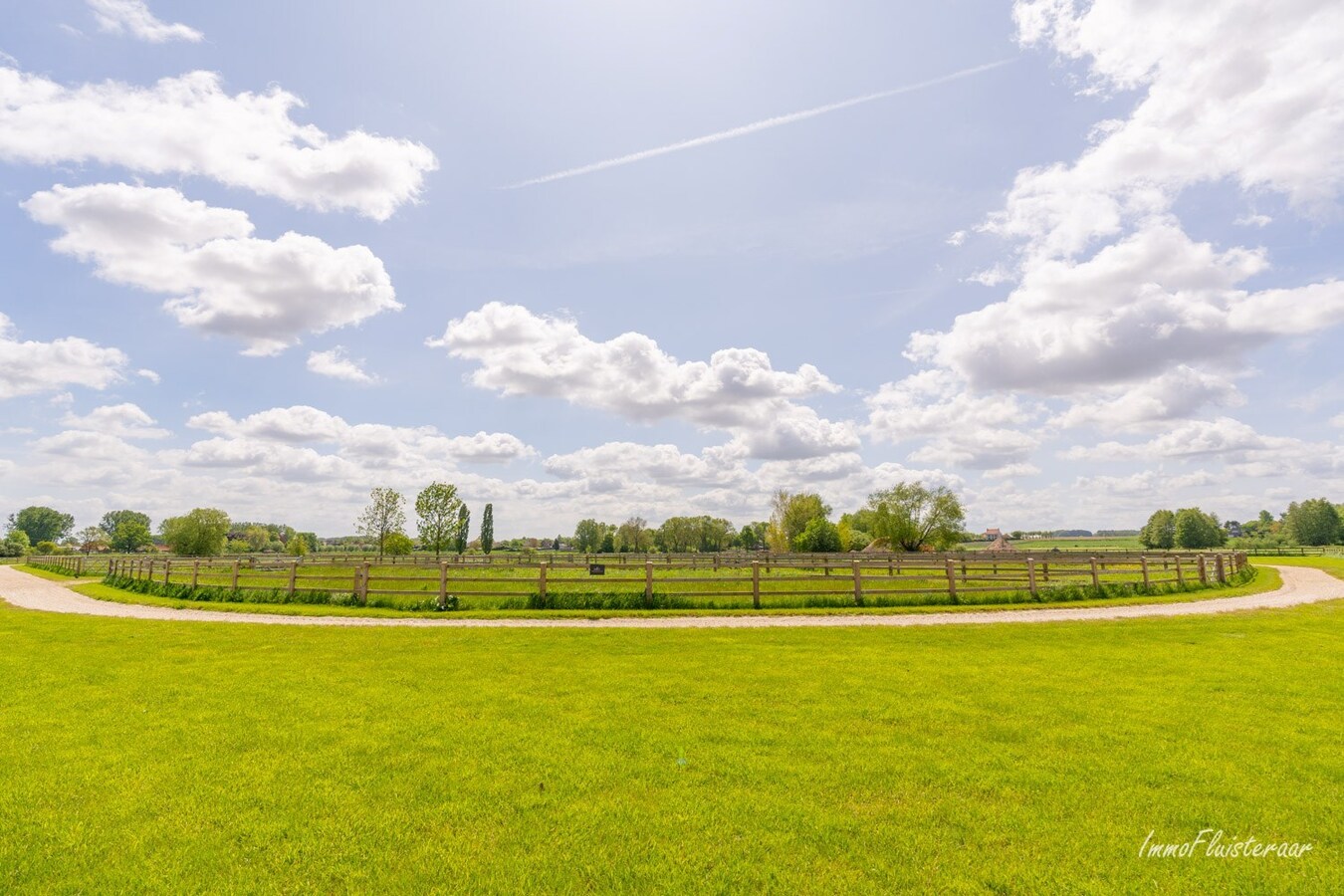 One of a kind equestrian domain + luxurious house on +/- 6ha 