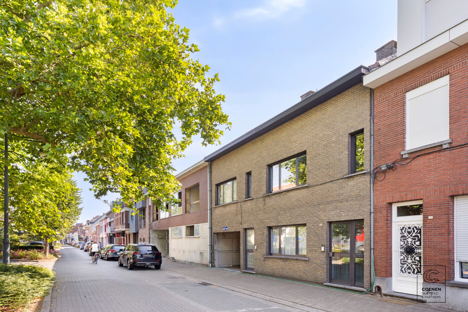 Duplex appartement van 82 m&#178; met &#233;&#233;n slaapkamer in het centrum van Hoogstraten 