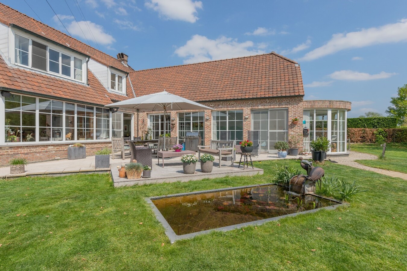 Unique villa with indoor swimming pool in Londerzeel (Flemish Brabant) 