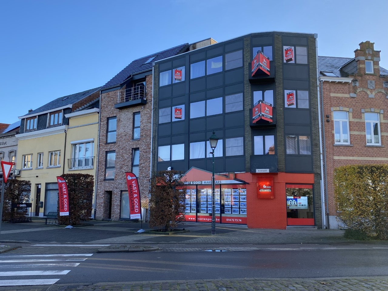 Instapklaar appartement gelegen in het centrum van Leopoldsburg. 