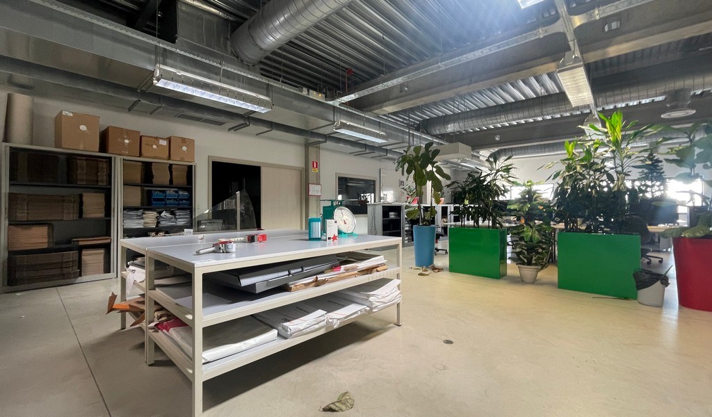 Kantoren met industriële look op Linkeroever in Antwerpen