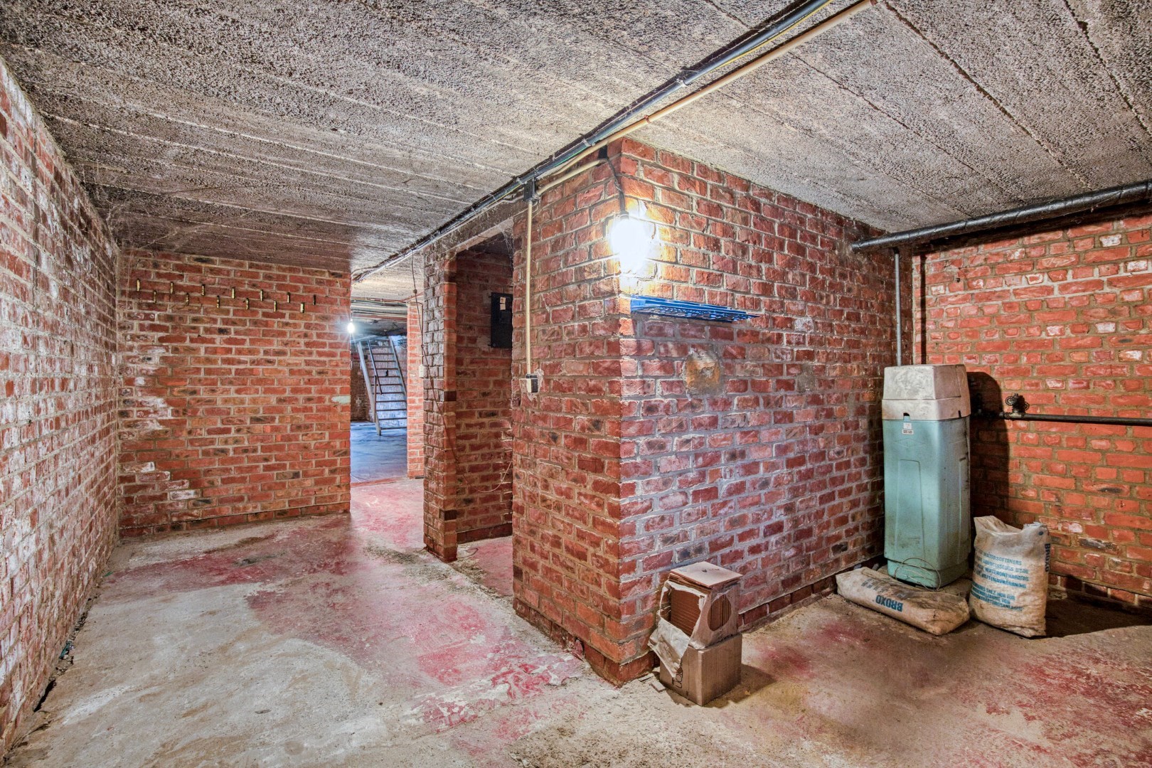 Ruime gezinswoning met grote tuin op perceel van 14a 41ca in Blanden te koop - bewoonbare opp. 236 m&#178; 