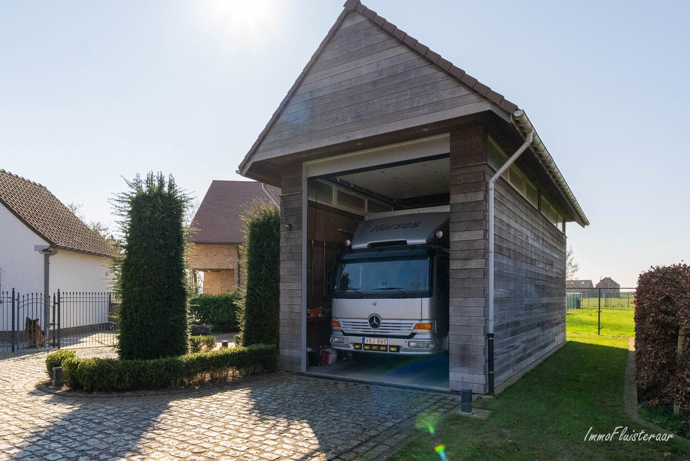 Belle maison r&#233;nov&#233;e avec d&#233;pendances et installations &#233;questres sur environ 1,3 ha &#224; Kortenaken (Brabant flamand) 