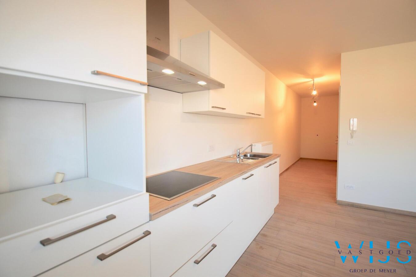 Gezellig &#233;&#233;nslaapkamerappartement met zonneterras in hartje ERTVELDE! 