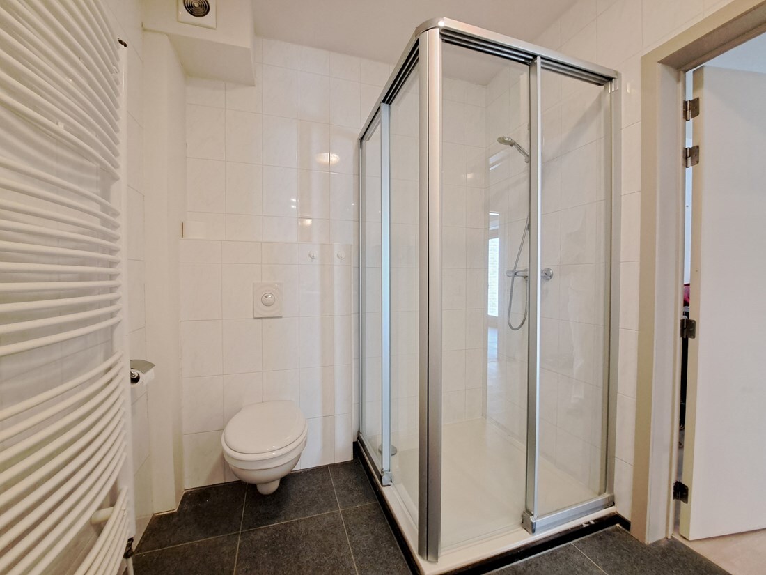 Perfect onderhouden rijwoning te Lommel 