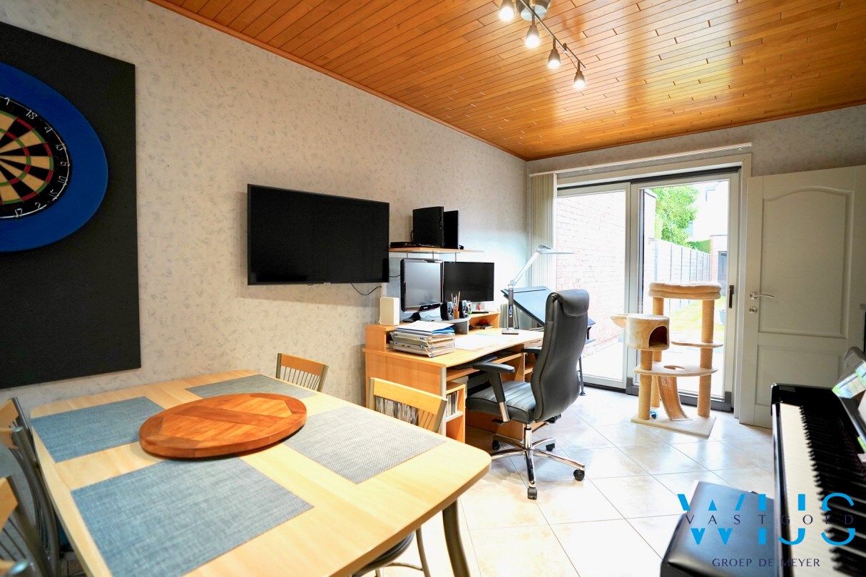 Gezinswoning met 4 slaapkamers &amp; garage te EVERGEM ! 