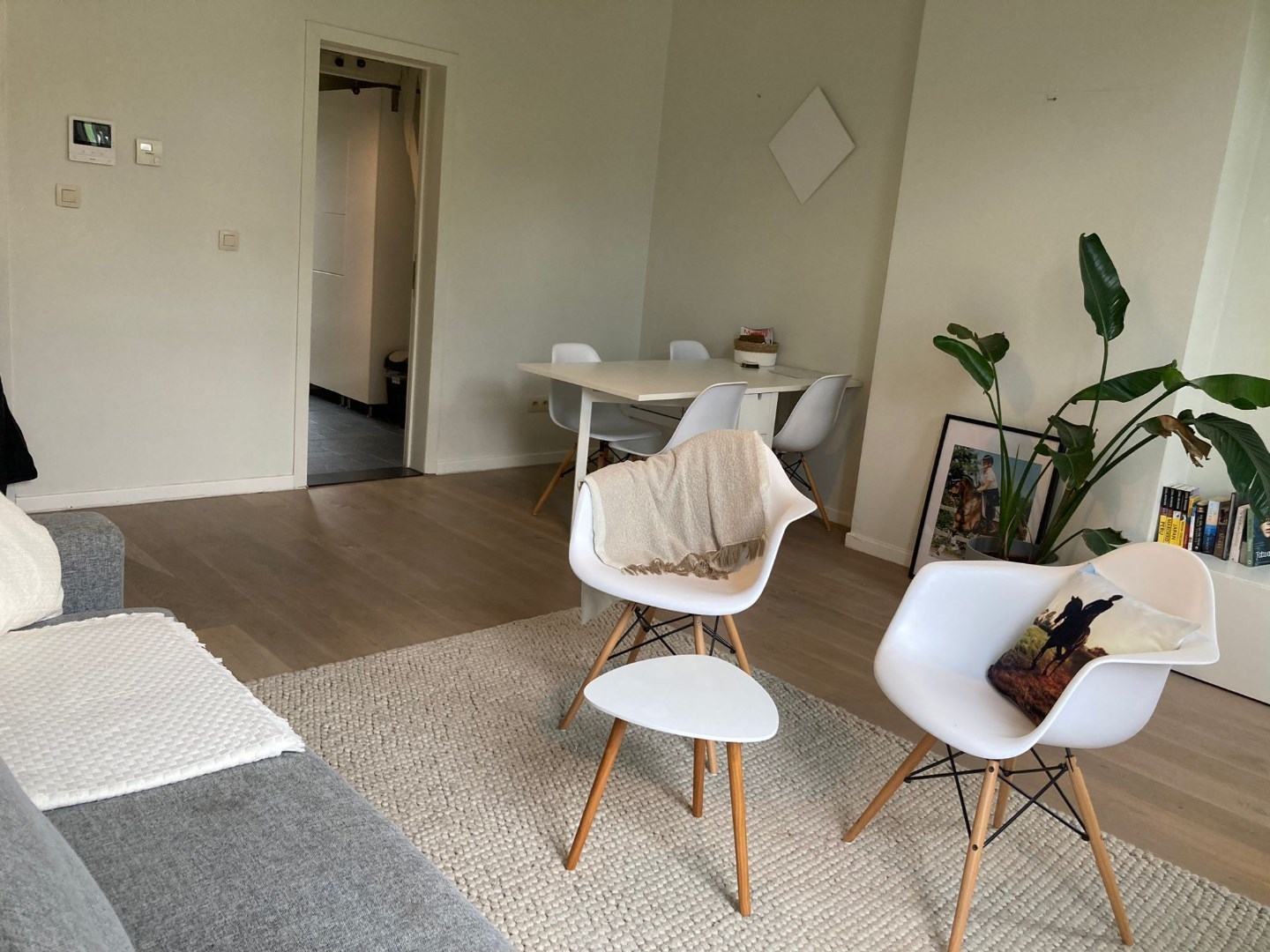 Prachtige instapklare studio van 50 m&#178; op een zeer gunstige ligging te Nationalestraat! 