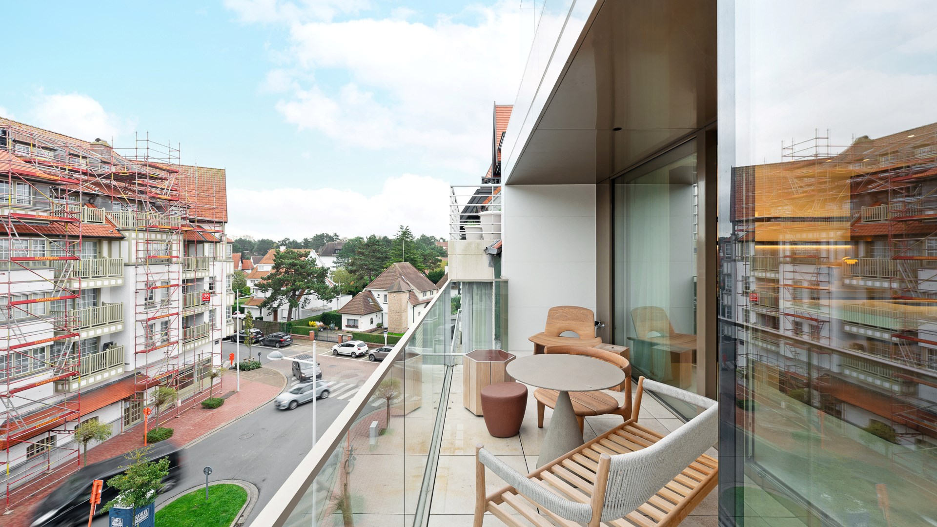 Magnifique appartement neuf avec une largeur de fa&#231;ade exceptionnelle de 10 m situ&#233; sur l&#39;avenue Van Bunnen &#224; Knokke. 