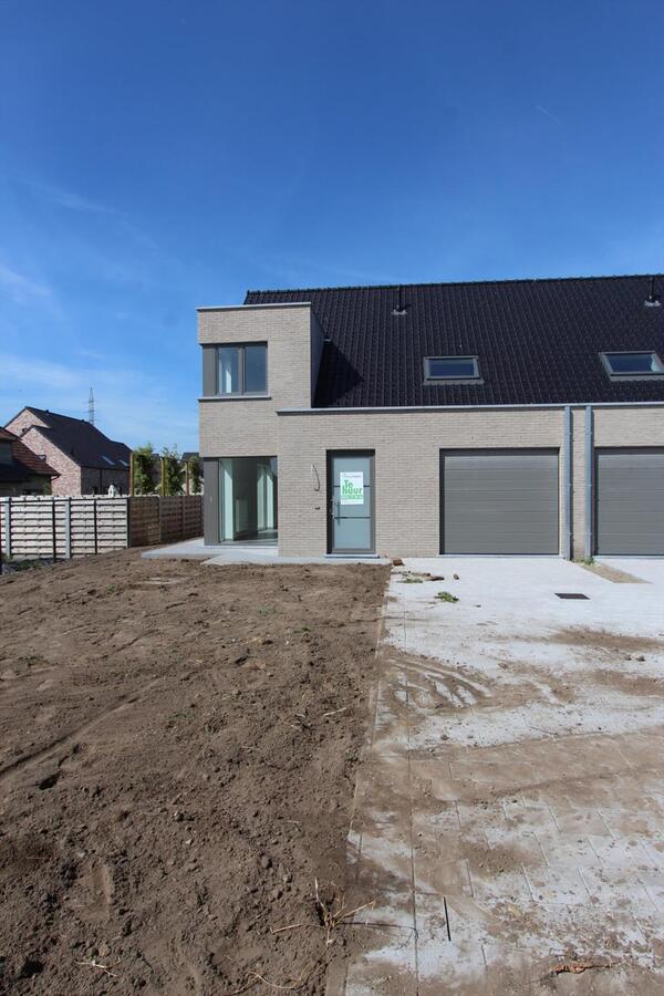 Woning met 3 slaapkamers en tuin te Beerst 